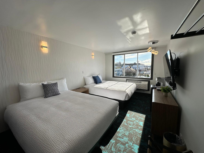 Bedroom 3, Waterways, A Boutique Hotel, Powell River