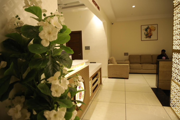 Public Area 2, Rajathadri Royal Inn, Bangalore
