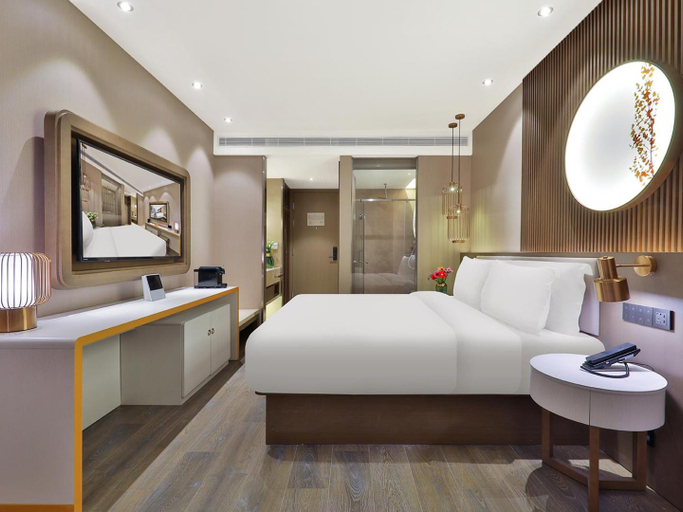 Bedroom 2, Crystal Orange Hotel Shanghai Hongqiao Jinhui Road, Shanghai