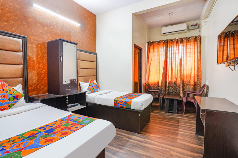 Bedroom 3, FabHotel Pavithraa Edition, Bangalore