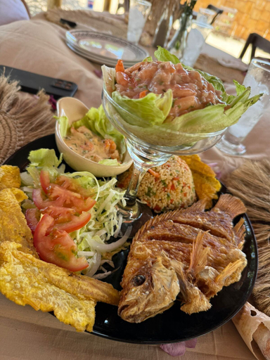Food & Drinks 5, Waikiki Beach Hostel, Riohacha
