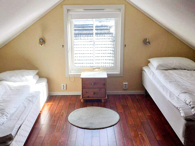 Bedroom 2, person holiday home in Austrheim, Austrheim