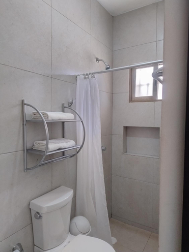 Bathroom 3, Departamentos X`Kanlol, Izamal