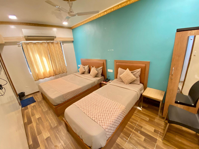 Bedroom 3, ABC Hotel & Hospitality Services, Ahmadabad