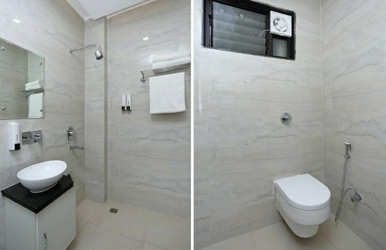 Bathroom 4, Hotel Eleven Heights ,Bhopal, Bhopal