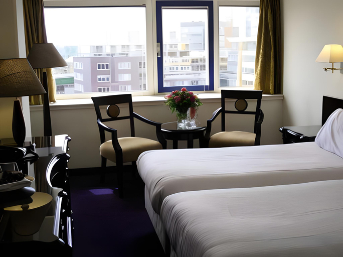 Bedroom 2, XO Hotels Blue Tower, Amsterdam