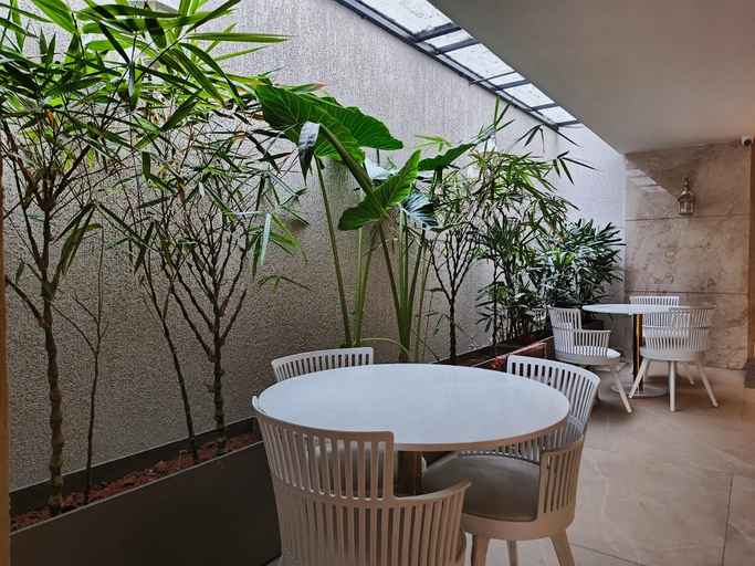 Public Area 2, Zipp Hotel Le Opera, Bangalore