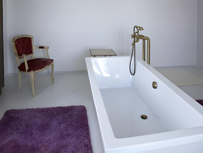 Bathroom 5, Zamek Napajedla, Zlín