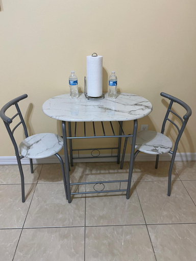 Others 4, Room, Private Restroom and Entrance, Hidalgo