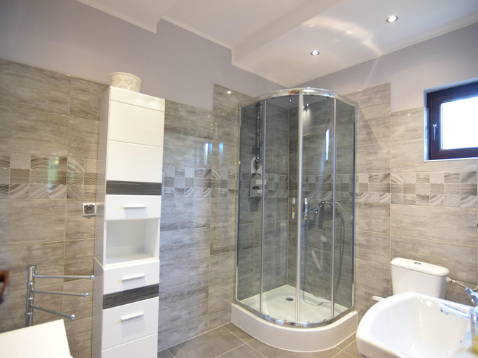 Bathroom, Holiday home with fireplace and private garden, Kartuzy