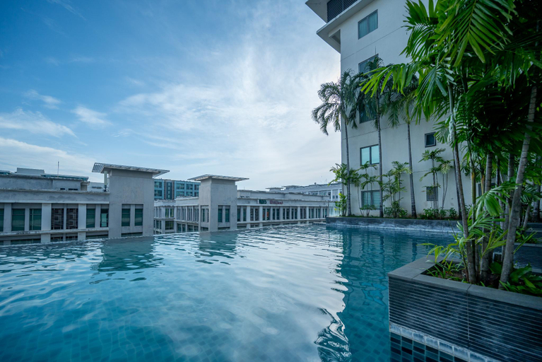 Sport & Beauty 3, Ritz Residence @ Imago Mall Loft B, Kota Kinabalu