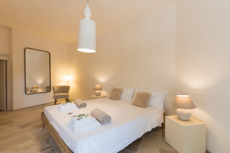 Room 2, Casale Palazzina Tommaso con Piscina, Brindisi