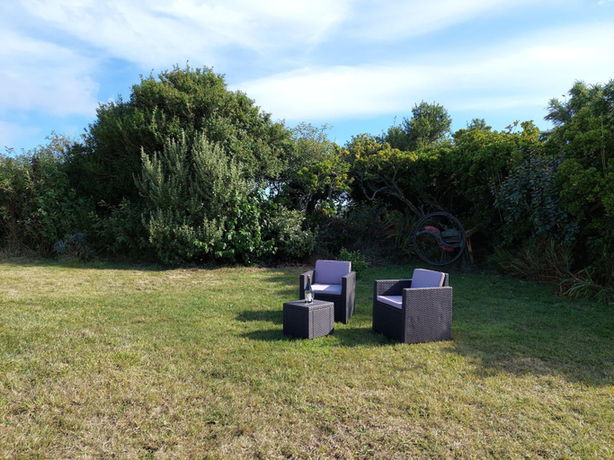 Others 5, Stone House in Plouarzel near Sandy Beaches, Finistère