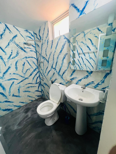 Bathroom 3, Moon Bay, Weligama