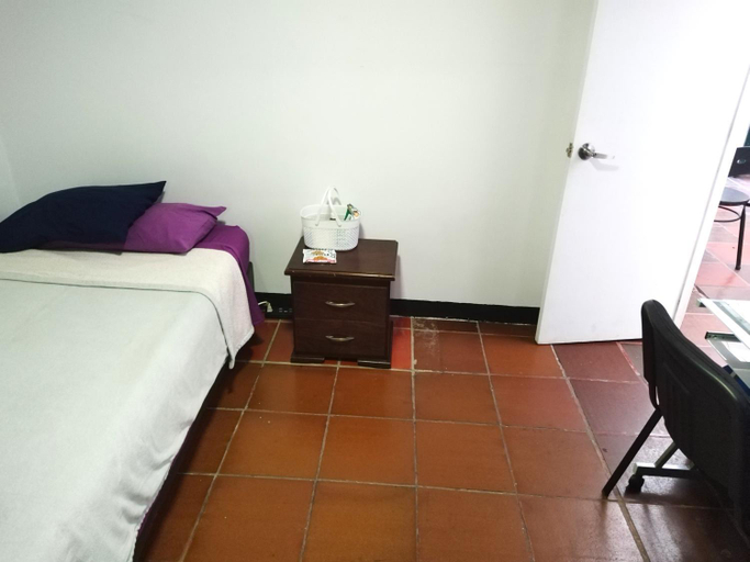 Bedroom 2, Casa en Bogota ubicada en zona central, Santafé de Bogotá