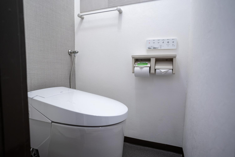 Bathroom 4, Isahaya Daiichi Hotel, Isahaya