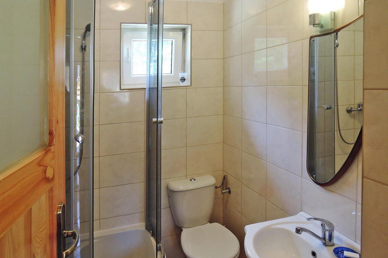 Bathroom, Chalet near Baltic Sea and Wolinski Park, Kamień