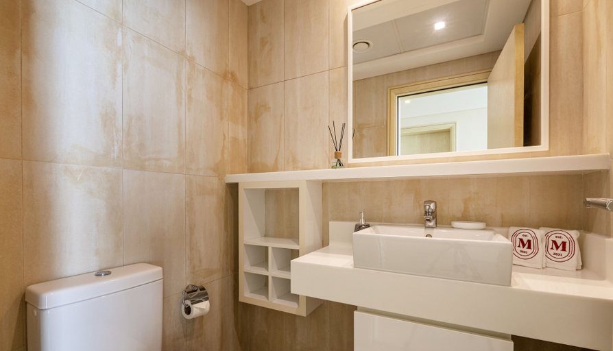 Bathroom 3, Al Bateen Residence, Dubai