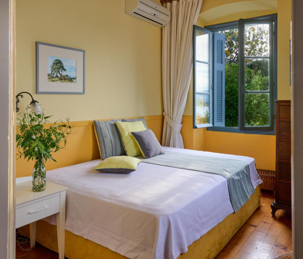 Bedroom 2, Sto Roloi Island Houses, Attica