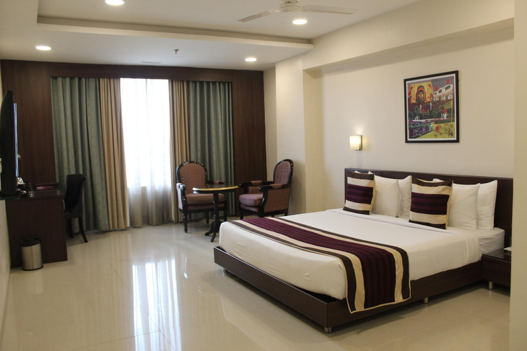 Bedroom 3, Brilliant Hotel & Convention Centre , Indore