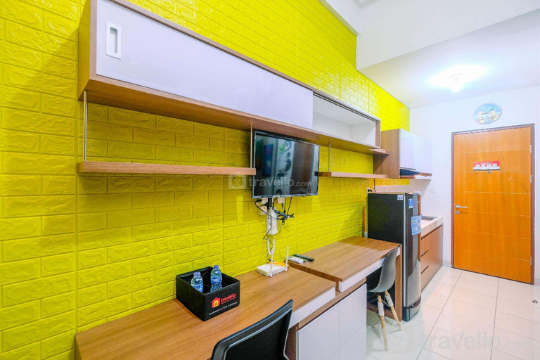 Others 3, Cozy Studio with Bunk Bed at Dave Apartment near UI By Travelio, Depok