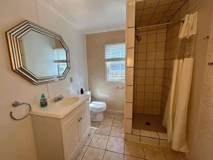 Bathroom 3, Wilmington Terrace, Worcester