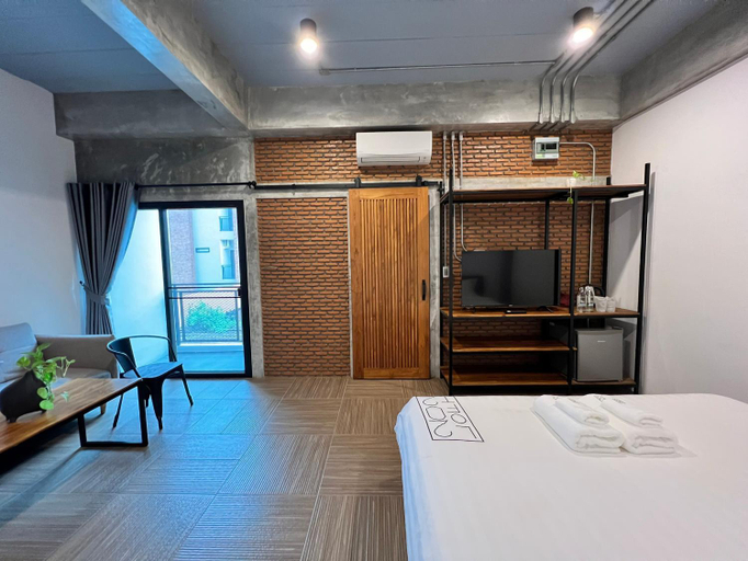 Bedroom 1, Loft 202 Hotel, Lat Krabang