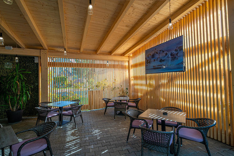 Food & Drinks 5, La Borsanu, Nasaud
