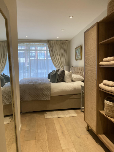 Bedroom 2, Walcot Yard in Bath, Bath and North East Somerset