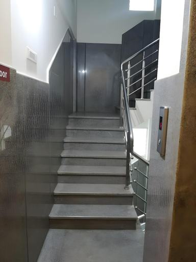 Others 4, SM Rooms HSR Layout, Bangalore