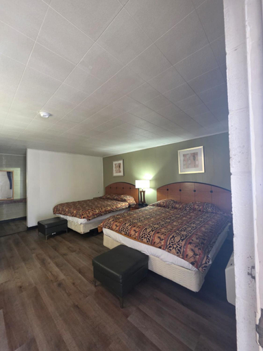 Bedroom 2, Stardust inn, Butler