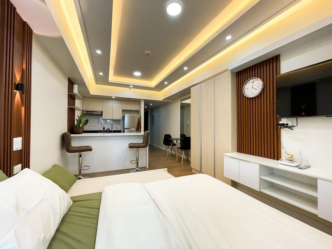 Bedroom 3, Cozy Studio Unit in Abreeza Place T1 with Pay Parking, Davao City