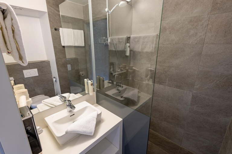 Bathroom 3, Hwest Hotel, Innsbruck Land