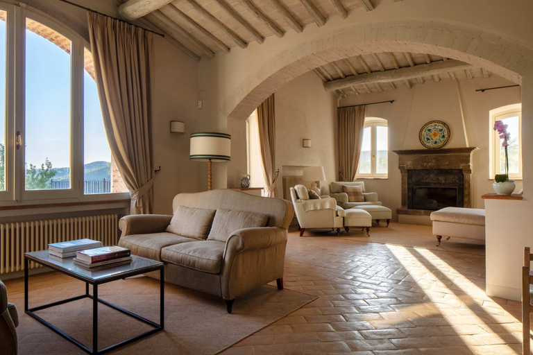 Room 2, Fattoria Valtellina by Boutique Tuscany, Siena
