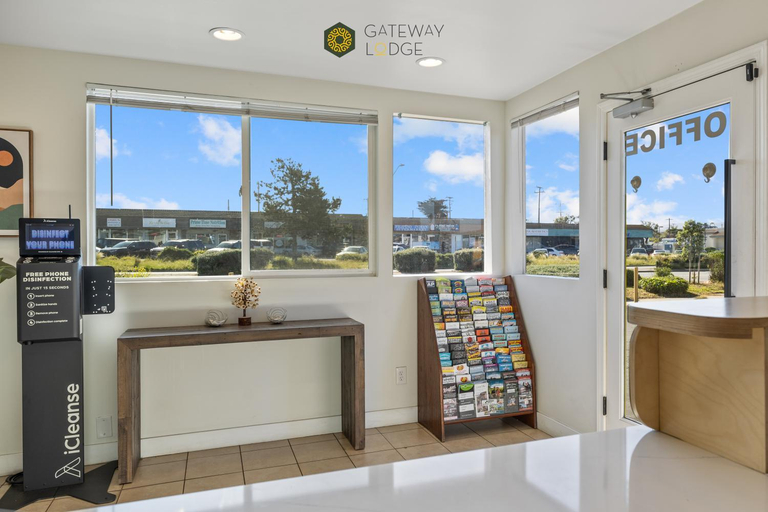 Public Area 2, Gateway Lodge, Monterey