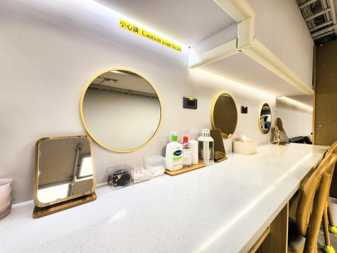 Bathroom 3, Just Live Hostel, Taipei City