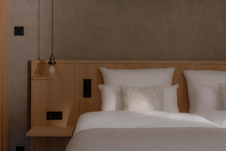 Bedroom 3, Hotel Auerhahn, Breisgau-Hochschwarzwald
