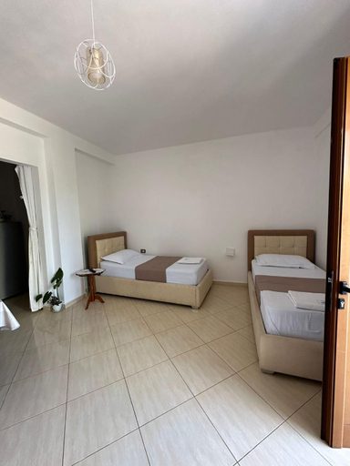 Bedroom 2, Teo Sea Stay Apartments, Sarandës
