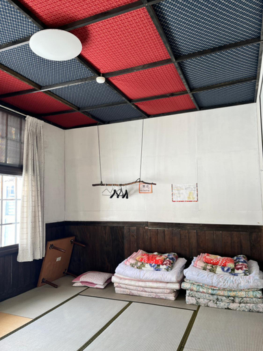 Bedroom 2, Boken Kazoku Hostel, Kutchan