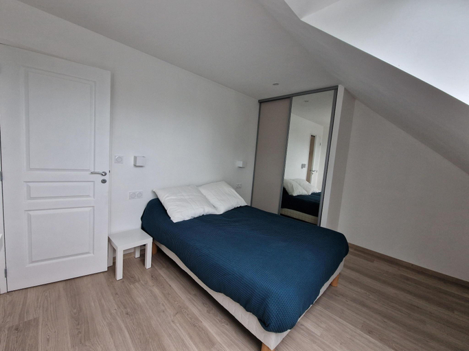 Bedroom, Stay in Brittany House by St Michel, Côtes-d'Armor