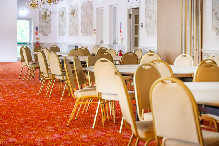 Banquet hall 3, Tong Park Hotel, Bradford
