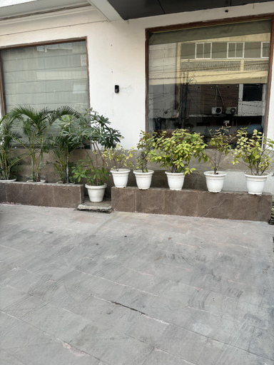 Exterior view 2, Magic Leaf, Varanasi
