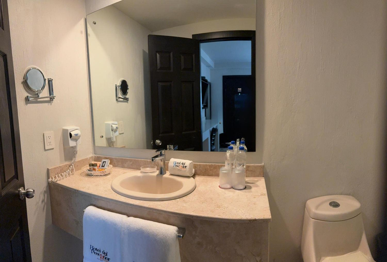 Bathroom 5, Hotel del Pescador, Jocotepec