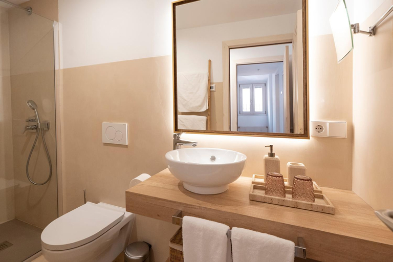 Bathroom 4, Petit Biniaraix, Baleares