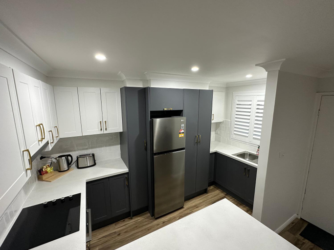 Others 3, Central Evans Wagga Apartments, Wagga Wagga - Pt A