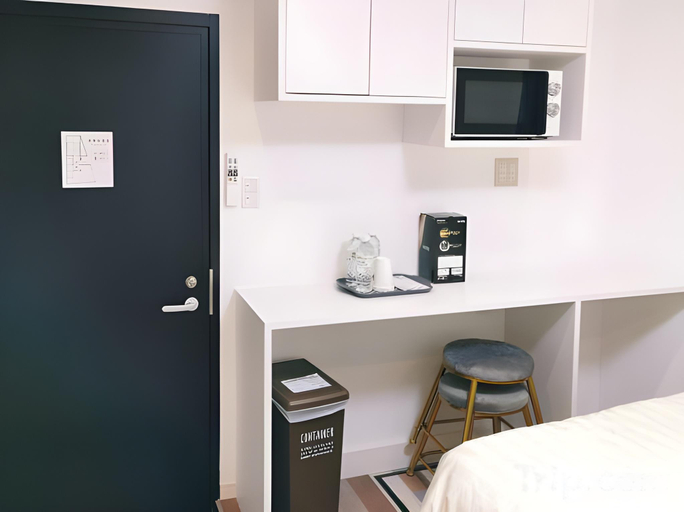 Bedroom 3, High Five Guest House, Kita