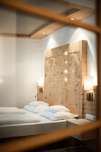Bedroom 3, DER MESNERWIRT - 4 Superior - Meraner Land, Bolzano