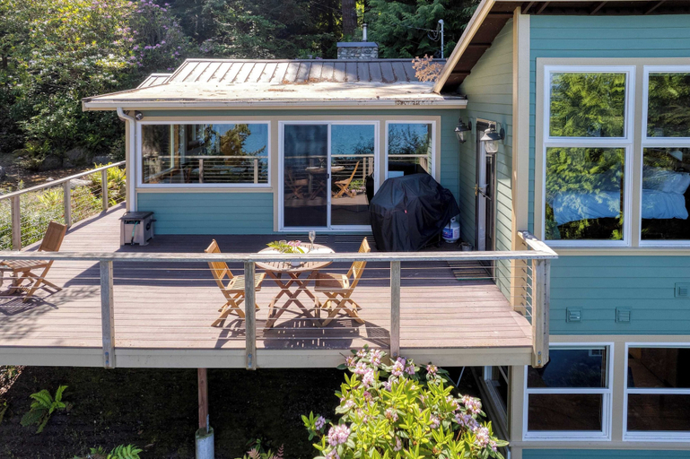 Exterior & Views 2, Serenity Pines by Avantstay Incredible Views, Island