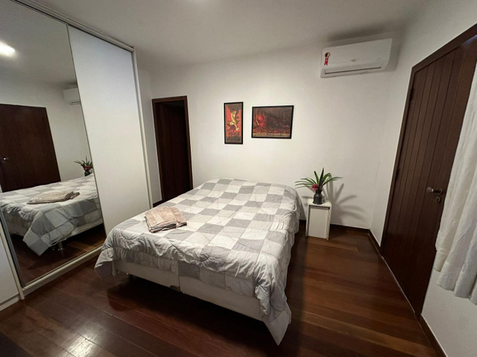 Others 5, Casa do Lago Hospedaria, Brasília