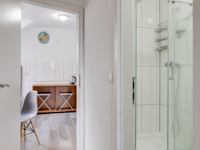 Others 3, Apartment in Oberhausen near Lake  River, Oberhausen
